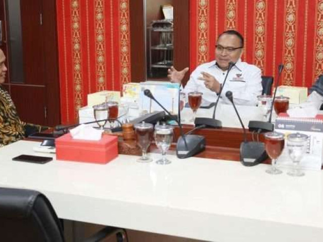 Hasil Pengawasan Ombudsman Diserahkan ke DPRD Jateng.